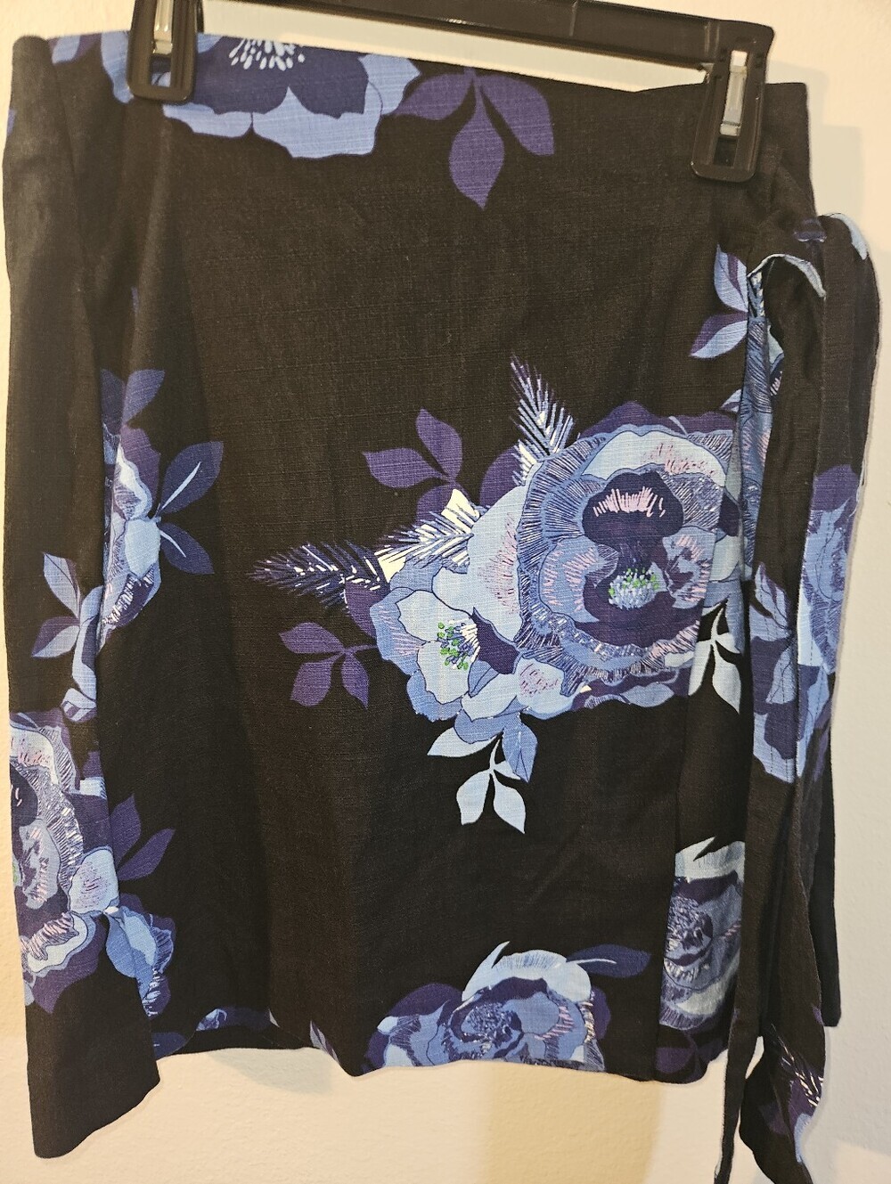 Halogen Womans Faux Wrap Floral Skirt Size 16